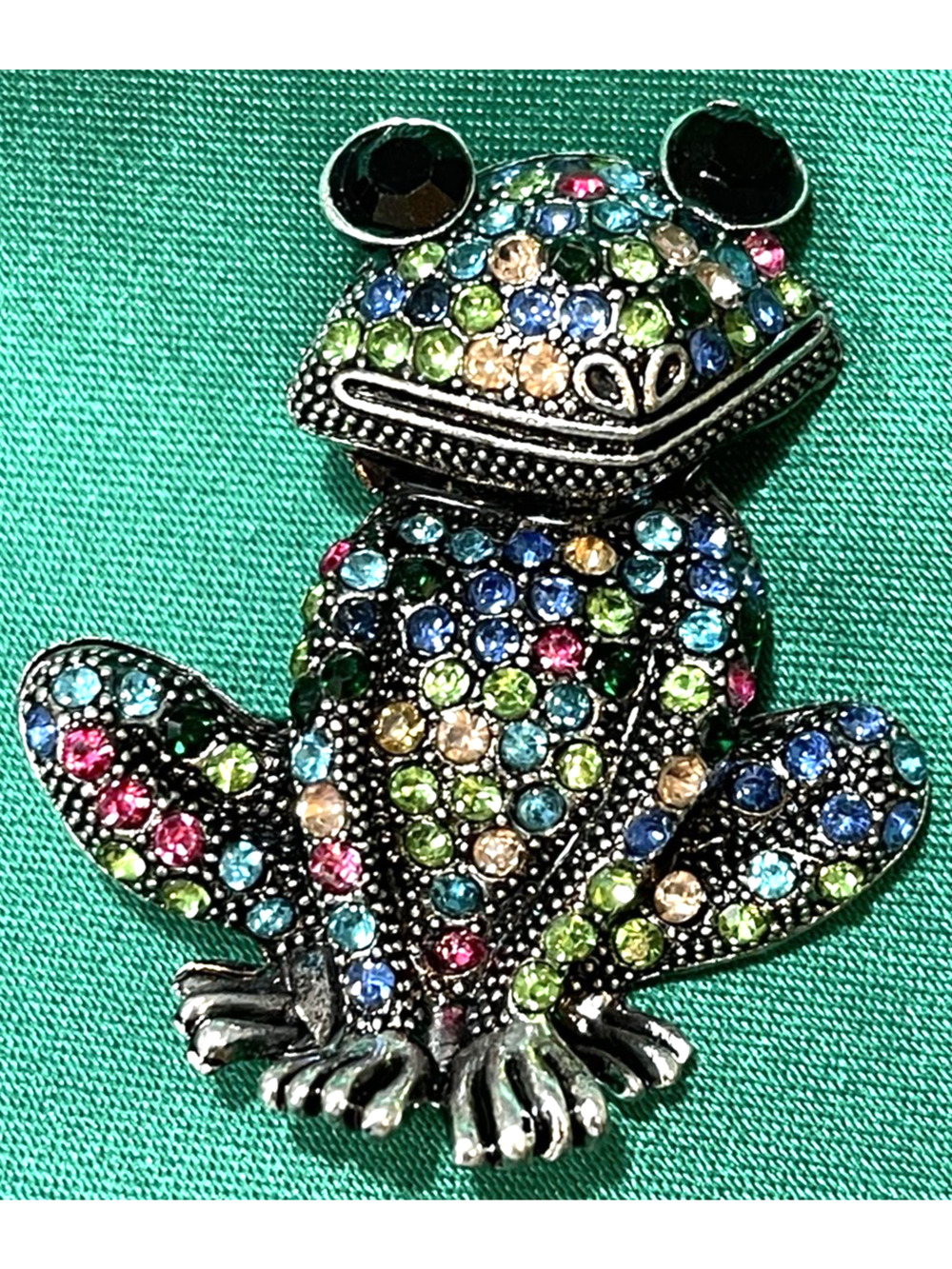 NWOT Multicolor Frog Brooch Lapel Pin Rhinestone Metal Animals Amphibian Nature
